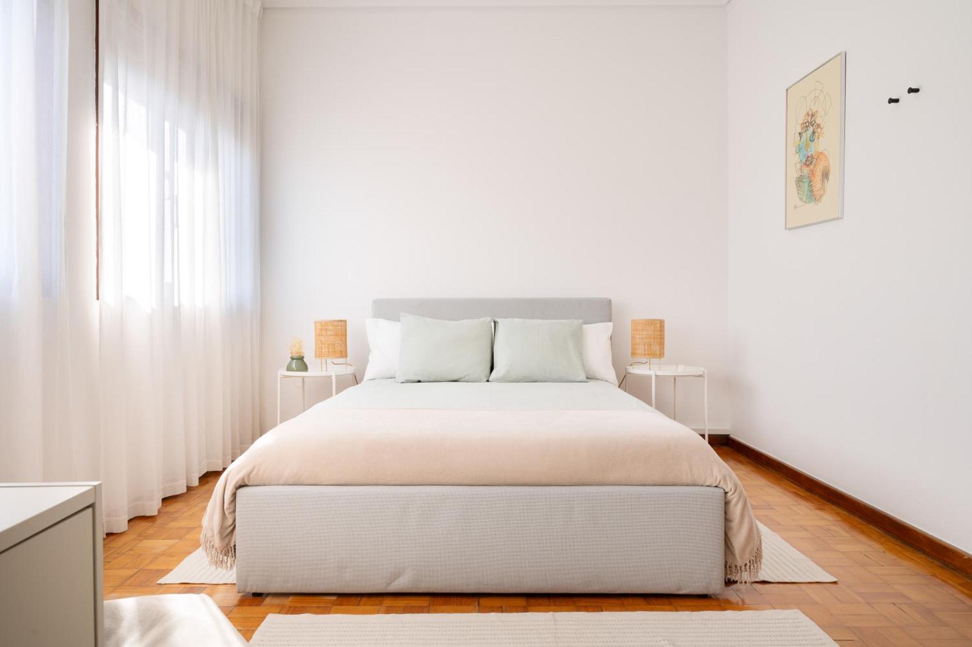 Apartmán ! Bright 2Br Hammock Flat ! Praca Da Republica Porto Exteriér fotografie